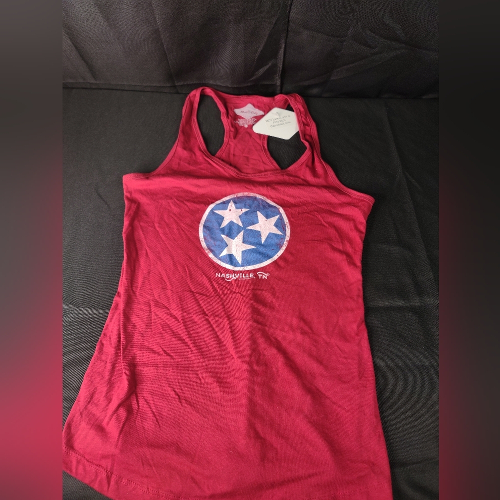 NWT Ladies Slim Fit Racerback Tank Nashville Tennessee L